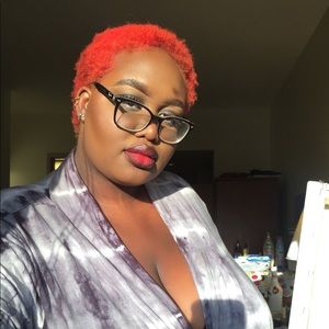 Meet your Posher, Jessica